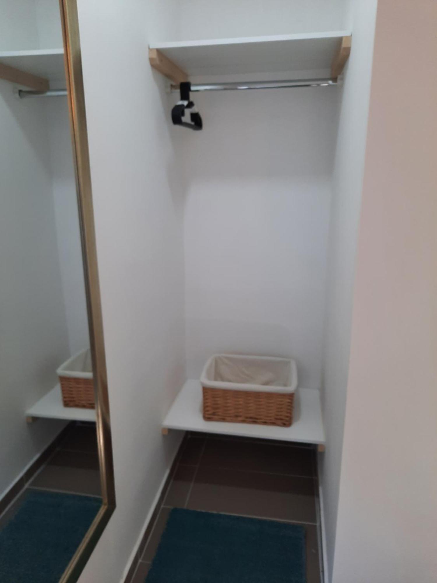 Apartmani Darko Корнич Екстер'єр фото