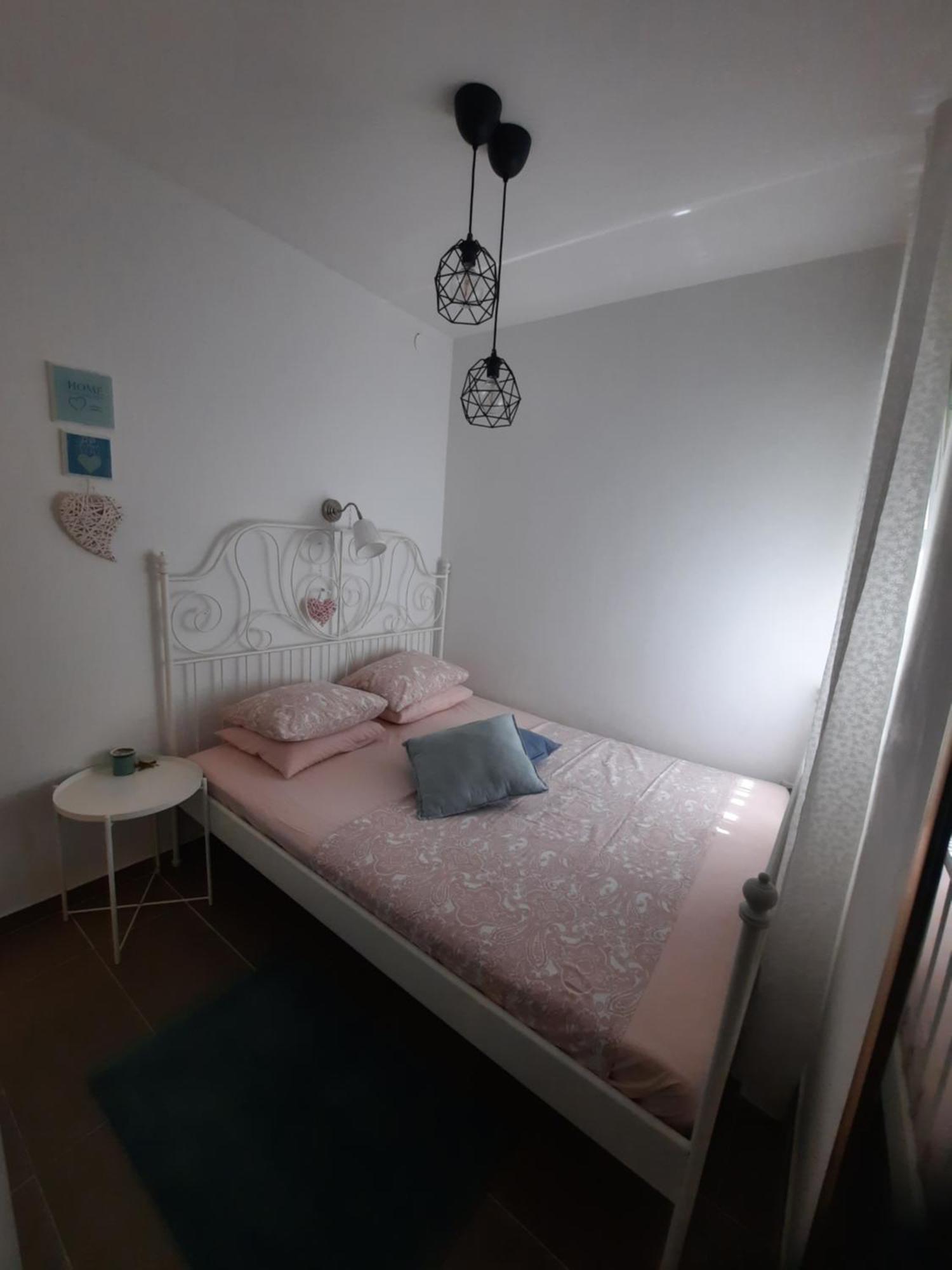 Apartmani Darko Корнич Екстер'єр фото