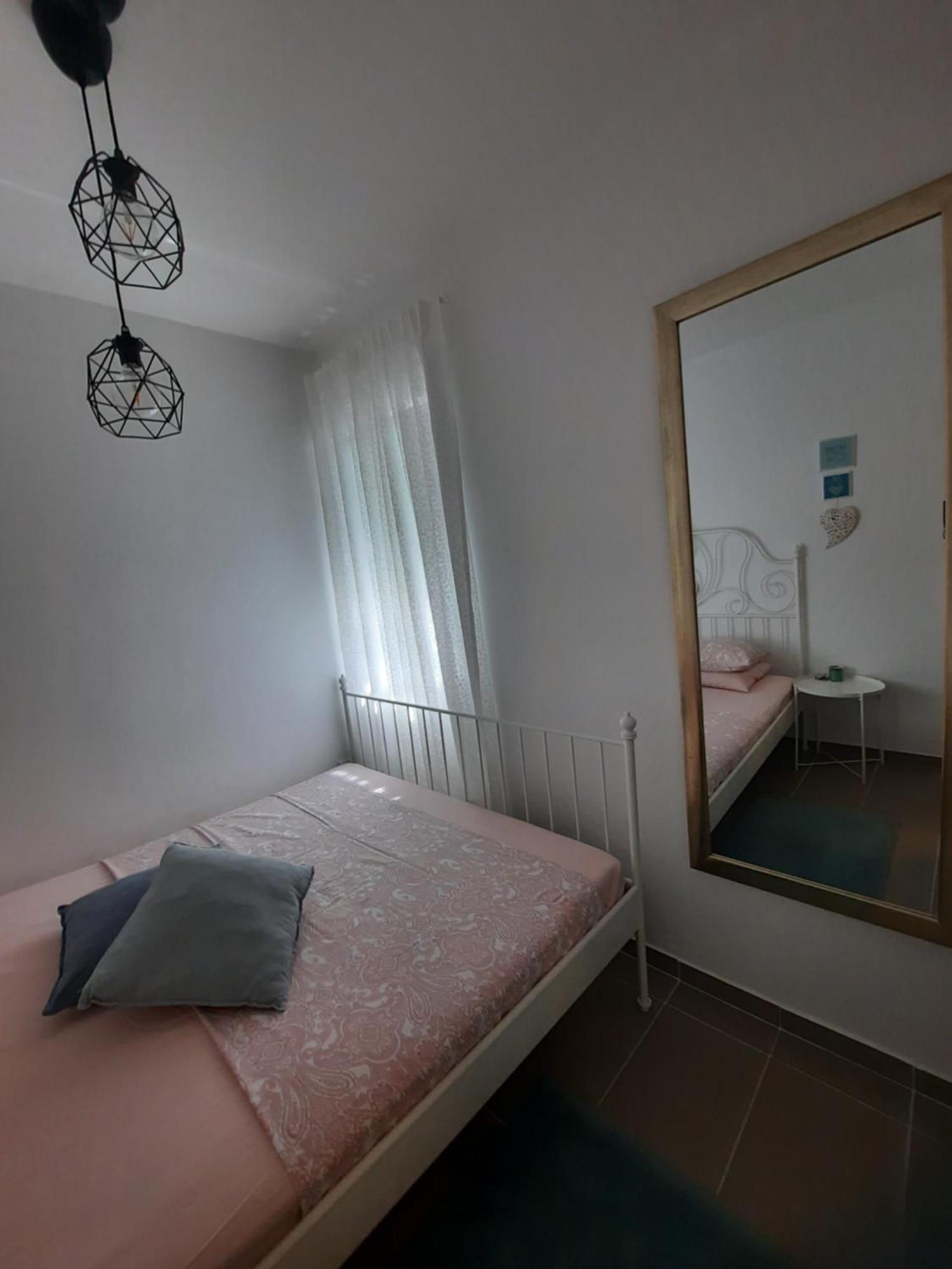 Apartmani Darko Корнич Екстер'єр фото