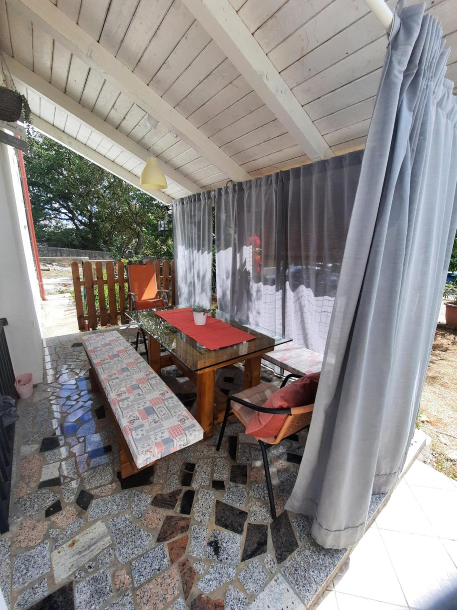 Apartmani Darko Корнич Екстер'єр фото