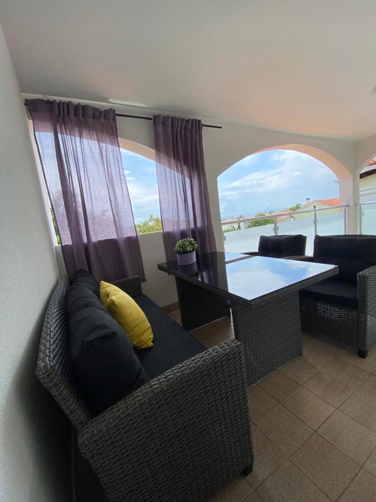 Apartmani Darko Корнич Екстер'єр фото