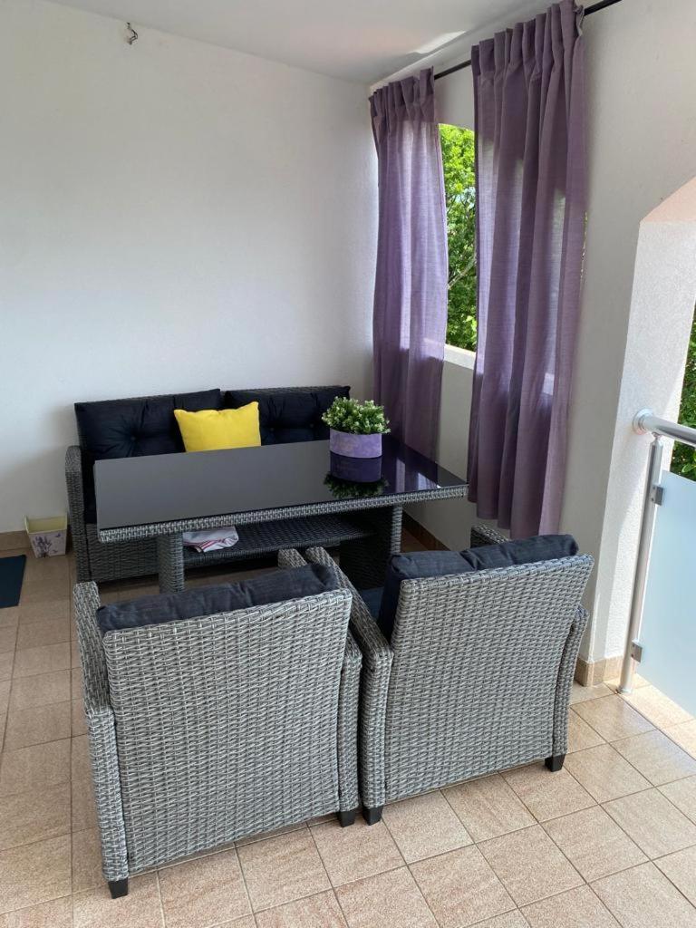 Apartmani Darko Корнич Екстер'єр фото